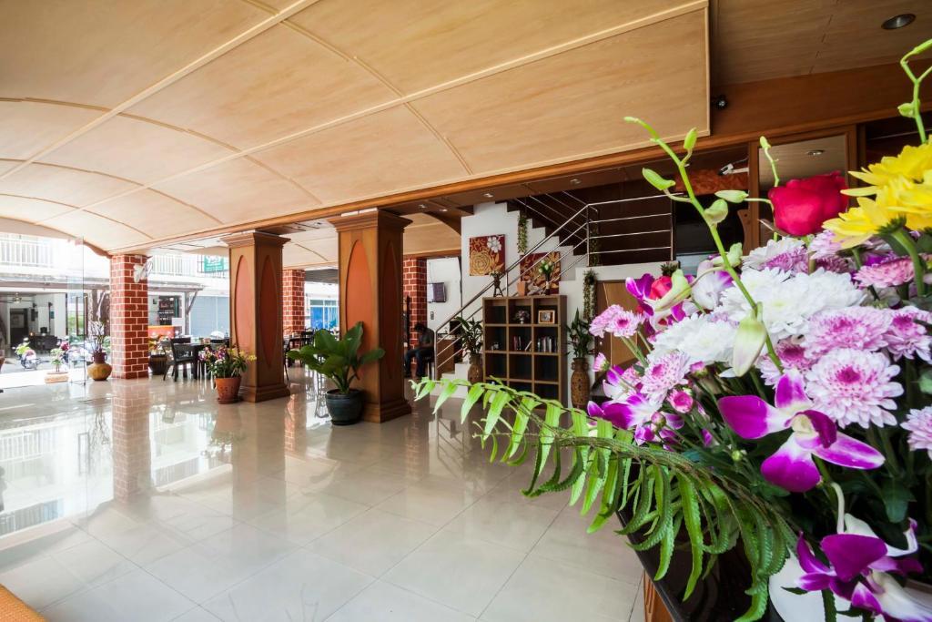 Larn Park Resortel Patong Dış mekan fotoğraf