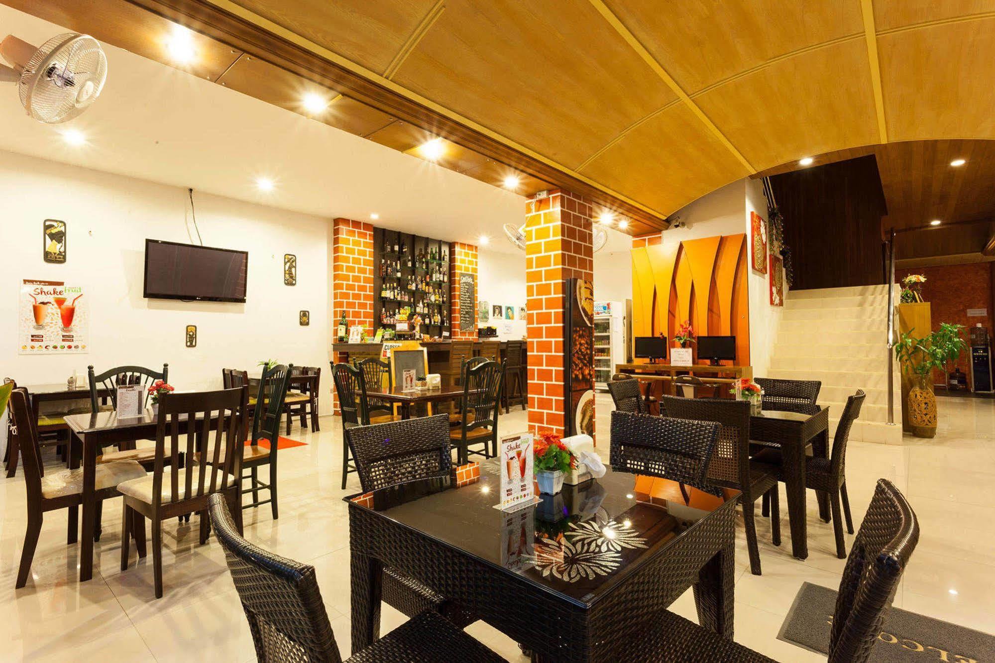 Larn Park Resortel Patong Dış mekan fotoğraf